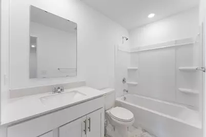 5237 Long Pointe Pass, Woodbury, MN 55129 - Photo 18