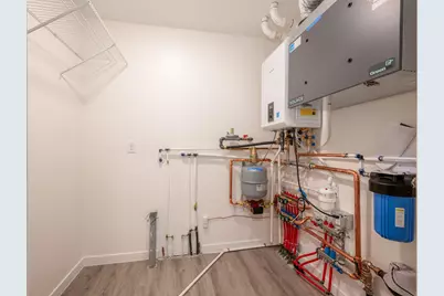 724 NW 8th Avenue, Grand Rapids, MN 55744 - Photo 18