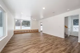 712 NW 8th Ave, Grand Rapids, MN 55744 - Photo 10