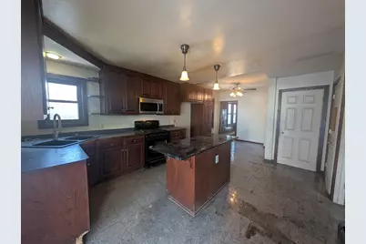 1135 Geranium Avenue E, Saint Paul, MN 55106 - Photo 6