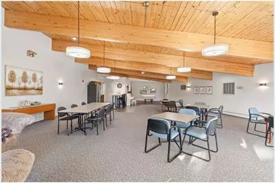 2670 Oxford Street N #202, Roseville, MN 55113 - Photo 16