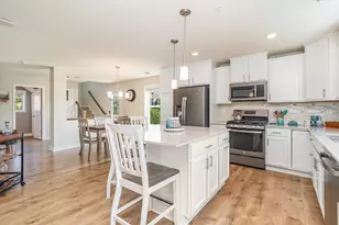 13958 Lupine Trail NE, Prior Lake, MN 55372 - Photo 2