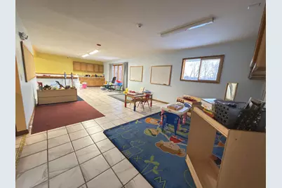 2328 N Hillcrest Parkway, Altoona, WI 54720 - Photo 8