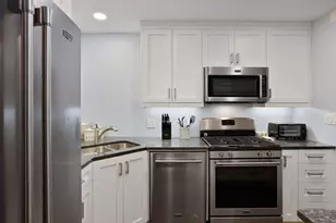 6730 Vernon Ave S, Edina, MN 55436 - Photo 10