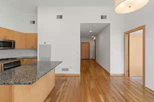 1240 S 2nd St, Minneapolis, MN 55415 - Photo 6