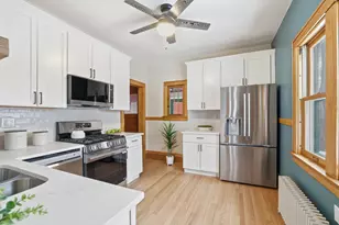 1464 Chelmsford St, Saint Paul, MN 55108 - Photo 12