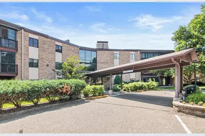 2670 Oxford Street N #230, Roseville, MN 55113 - Photo 1