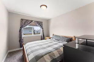 12012 Mayview Curve, Lindstrom, MN 55045 - Photo 14