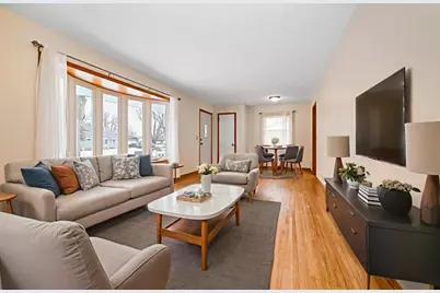 7201 Kentucky Avenue N, Brooklyn Park, MN 55428 - Photo 2