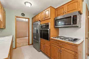 7201 Kentucky Ave N, Brooklyn Park, MN 55428 - Photo 6