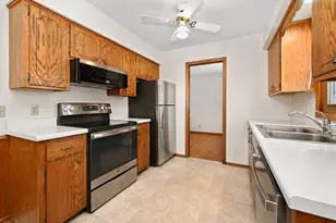 10517 Quebec Ave N, Brooklyn Park, MN 55445 - Photo 4