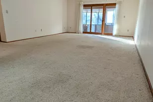 1200 18th Ave NW, Austin, MN 55912 - Photo 8