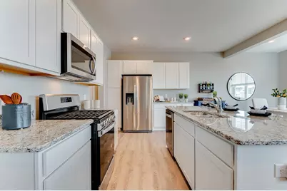 968 Stone Creek Drive, Jordan, MN 55352 - Photo 2