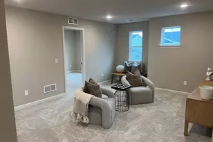 10390 Duval Rd, Woodbury, MN 55129 - Photo 22