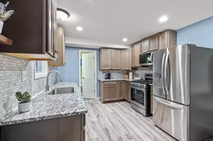 722 Newton Ave N, Minneapolis, MN 55411 - Photo 4