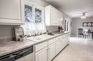 1227 8th Ave N, Sauk Rapids, MN 56379 - Photo 8