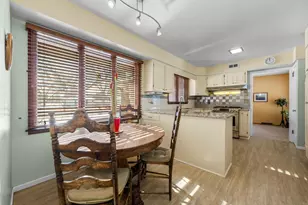 3700 Chowen Curve, Edina, MN 55410 - Photo 6