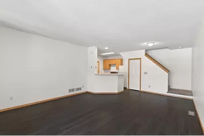 1887 Wildflower Court, Shoreview, MN 55126 - Photo 4