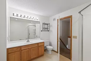 1887 Wildflower Ct, Shoreview, MN 55126 - Photo 20