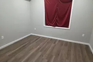 729 W Fountain St, Albert Lea, MN 56007 - Photo 12