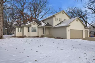 600 Lyman Blvd, Chanhassen, MN 55317 - Photo 2