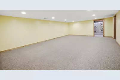 600 Lyman Boulevard, Chanhassen, MN 55317 - Photo 18