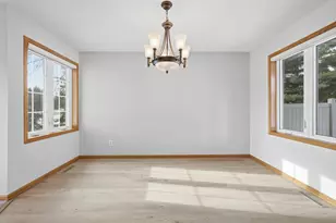 600 Lyman Blvd, Chanhassen, MN 55317 - Photo 18