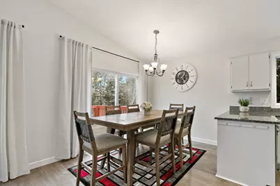 748 Kirche Hill Drive, Carver, MN 55315 - Photo 6