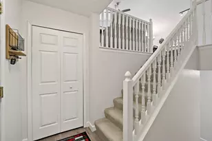 748 Kirche Hill Dr, Carver, MN 55315 - Photo 4