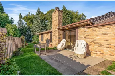 1224 Black Oaks Lane N, Plymouth, MN 55447 - Photo 10