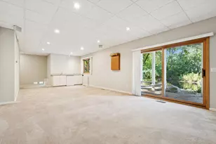 1312 Summit Oaks Dr, Burnsville, MN 55337 - Photo 30