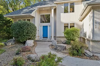 1312 Summit Oaks Drive, Burnsville, MN 55337 - Photo 4