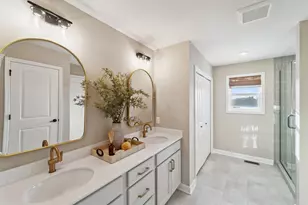 15645 Granada Ave N, Hugo, MN 55038 - Photo 34