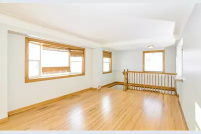 8324 14th Avenue S, Bloomington, MN 55425 - Photo 2