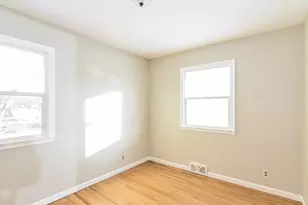 8324 14th Ave S, Bloomington, MN 55425 - Photo 8