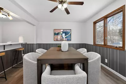 8515 Wentworth Avenue S, Bloomington, MN 55420 - Photo 14