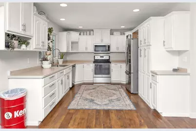 2710 18th Street S, Moorhead, MN 56560 - Photo 10