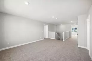 1827 Rainier Dr, Shakopee, MN 55379 - Photo 16