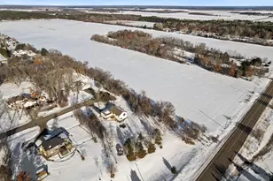 6789 401st St, North Branch, MN 55056 - Photo 4