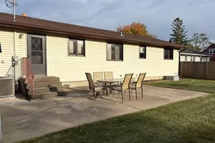 1318 Loring Ave, Detroit Lakes, MN 56501 - Photo 10