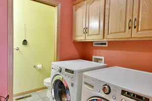 8245 W Beatrice Dr, Clear Lake, MN 55319 - Photo 16