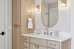 5913 Abbott Ave S, Edina, MN 55410 - Photo 32