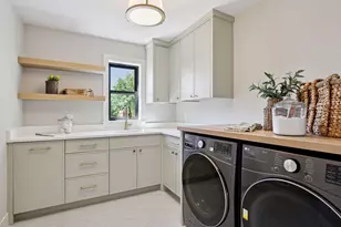 5913 Abbott Ave S, Edina, MN 55410 - Photo 40