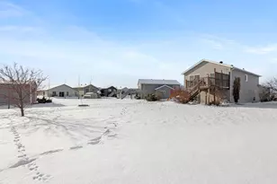 3212 62nd Ave S, Fargo, ND 58104 - Photo 4