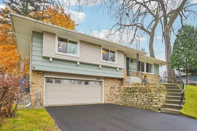 2676 Riviera Drive S, White Bear Lake, MN 55110 - Photo 2