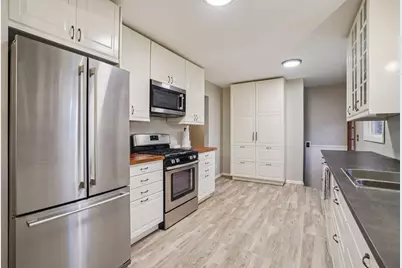 2676 Riviera Drive S, White Bear Lake, MN 55110 - Photo 12