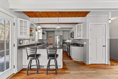 44 Grove Street, Mahtomedi, MN 55115 - Photo 12