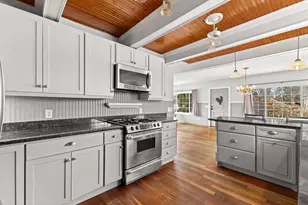 44 Grove St, Mahtomedi, MN 55115 - Photo 14