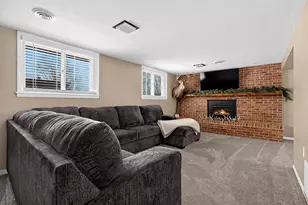 510 Madison Street E, Caledonia, MN 55921 - Photo 16