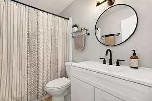 510 Madison Street E, Caledonia, MN 55921 - Photo 14